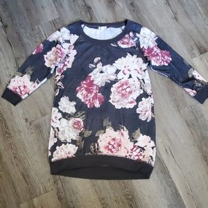 Eyeshadow Floral Sweater